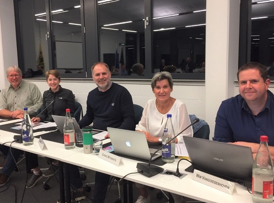 De Kortenbergse N-VA fractie, met van links naar rechts Bart Nevens, Melody Debaetselier, Hans Vanhoof, Chris Wynants en Wim Vangoidsenhoven, stelde de motie tot tijdelijke bouwpauze voor in de GR van 23 mei 2022